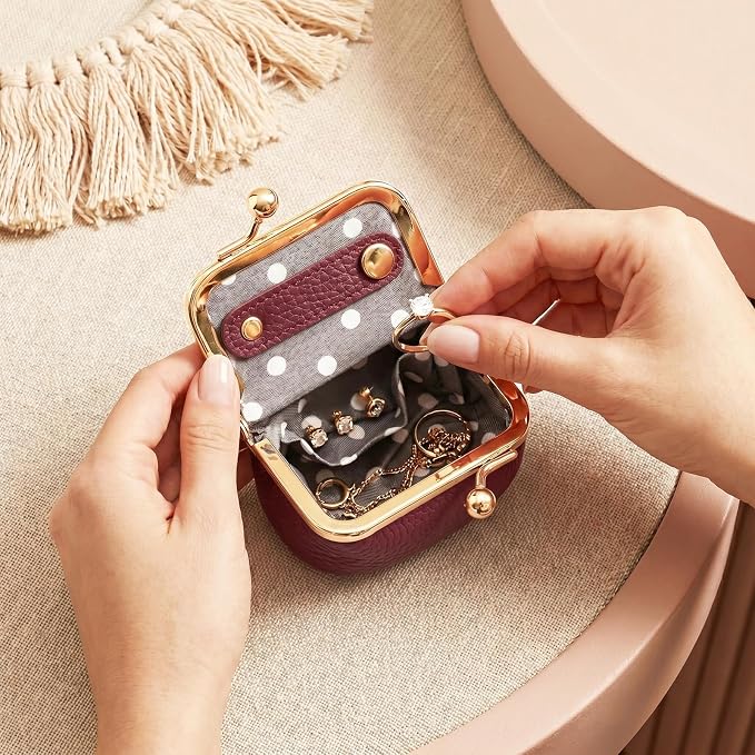 Genuine Leather Mini Jewelry Box Portable Vintage-Inspired Leather Small Coin Purse Jewelry Organizer Case Mini Travel Ring Box with Kiss Lock for Women Earring Ring Necklace