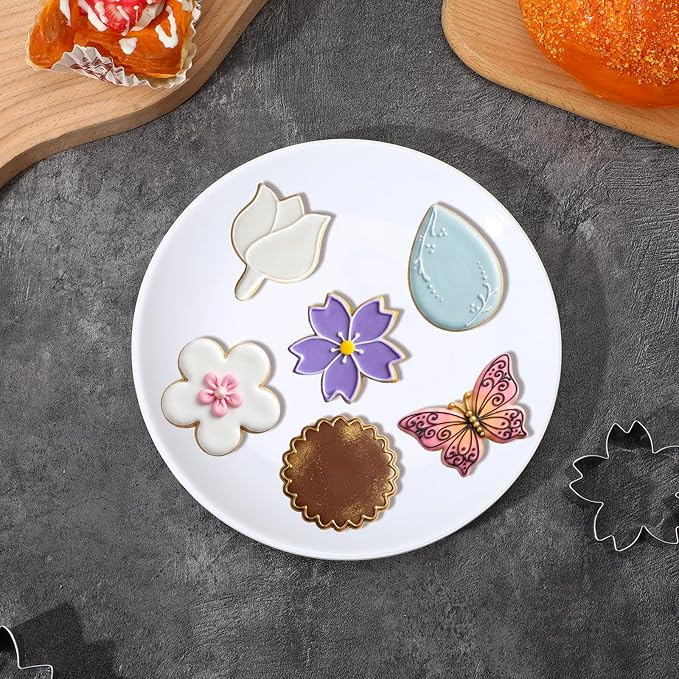 6pcs Flower Cookie Cutter Set Stainless Steel Spring Cookie Cutters Summer Butterfly Tulip Flower Biscuit Fondant Molds for Christmas Home Baking Tool Party Favors