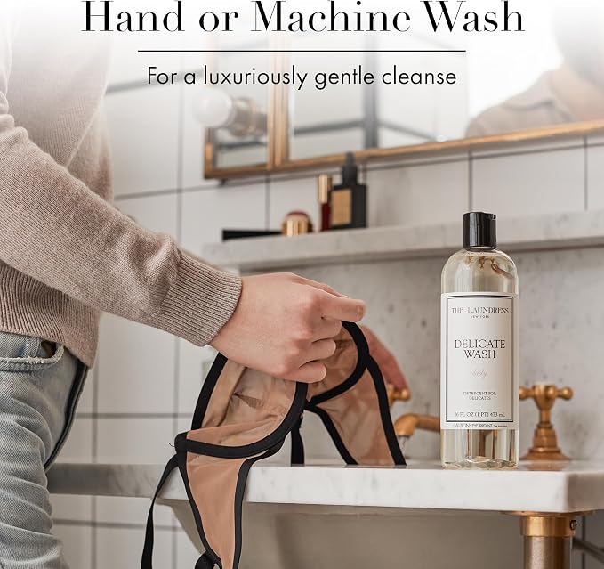 The Laundress Delicate Wash Luxury Laundry Detergent, Lady Scent, 31 Loads | Concentrated Washing Detergent, Enzyme-Free Hand or Machine Wash Laundry Soap for Silk, Lingerie & More