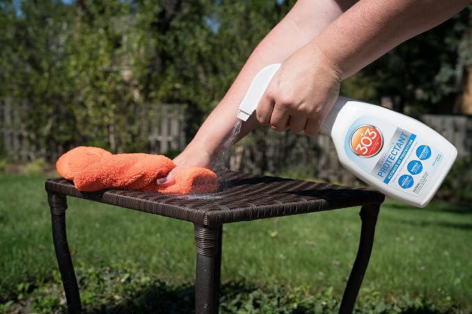 303 Aerospace Protectant for Vinyl, Plastic & Rubber, 32 oz | Provides UV protection while helping prevent fading, cracking, and discoloration.