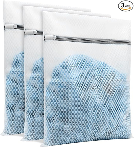 3Pcs Laundry Bags Mesh Wash Bags，12 x 16 inches | Upgraded Honeycomb & Fine Mesh, Extra Durable with Sturdy Zippers