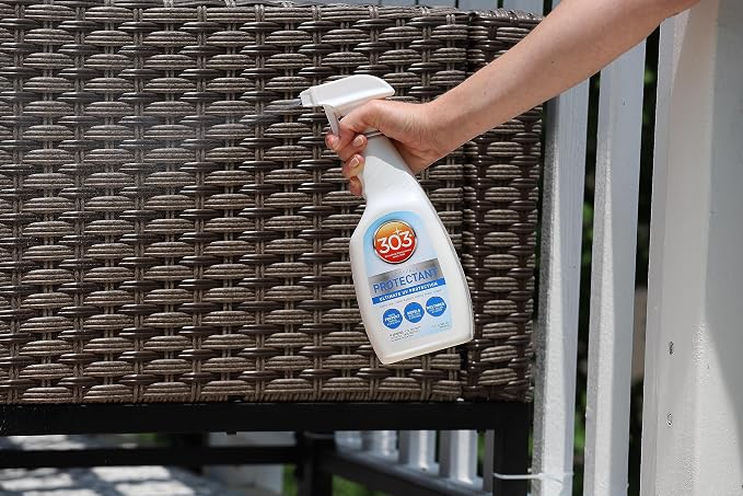 303 Aerospace Protectant for Vinyl, Plastic & Rubber, 32 oz 6-Pack | Provides UV protection while helping prevent fading, cracking, and discoloration.