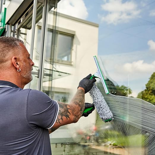Unger Commercial Window Cleaning Kit Set – Microfiber Sleeve, 14'' ErgoTec Squeegee, 3 Gallon Bucket, 1L Glass Cleaner, Safety Scraper, Microfiber Cloth – Professional Window Cleaning Equipment, WNK15