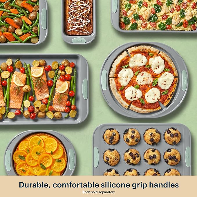 Pyrex 3-Piece Metal Cookie & Muffin Sheet Bakeware Set, Lightweight Stainless Steel Baking Trays with Heatsafe Silicone Handles, Cookie Muffin Sheet Baking Pan, Sage